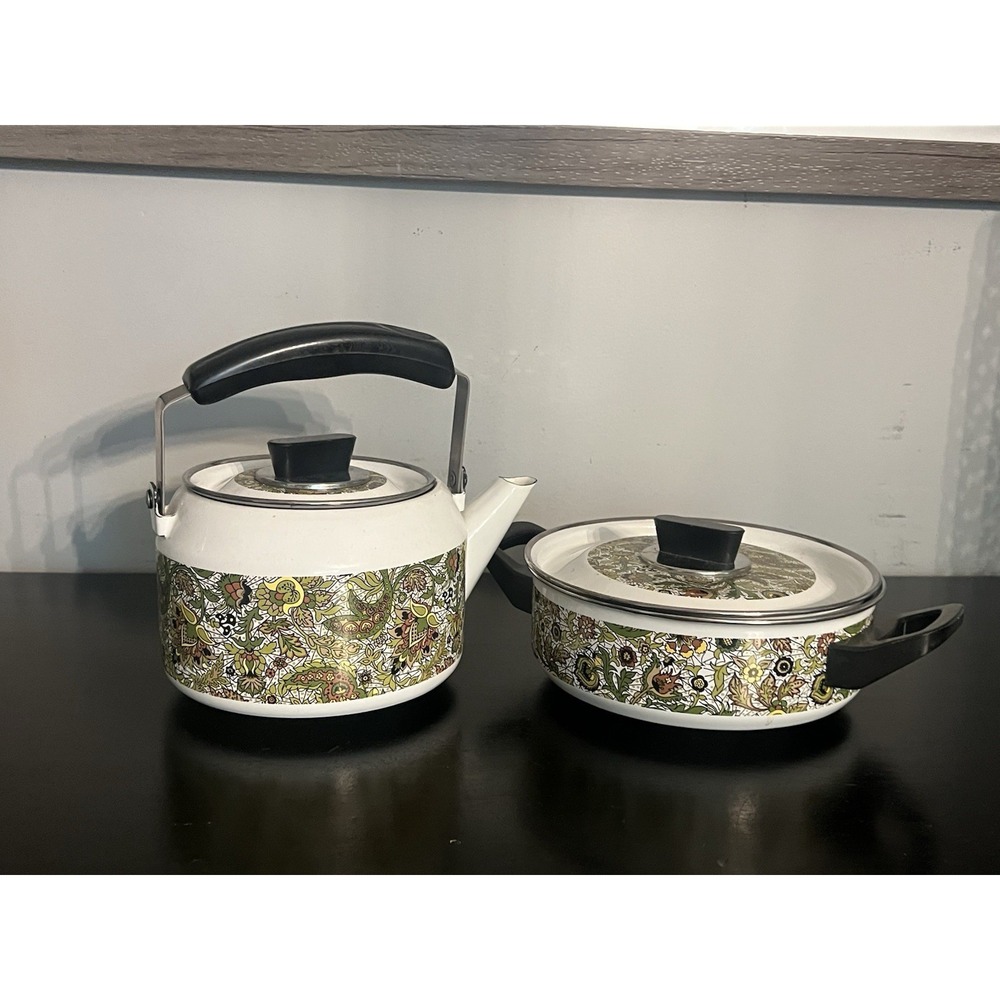 Set Of RARE VINTAGE Fancipans Chateau Tea-Kettle 2qt floral design Covered Dish